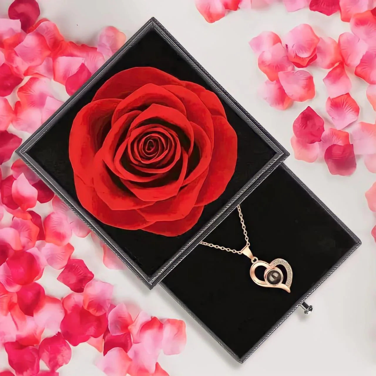 Necklace with Eternal Rose and I Love You in 100 Languages